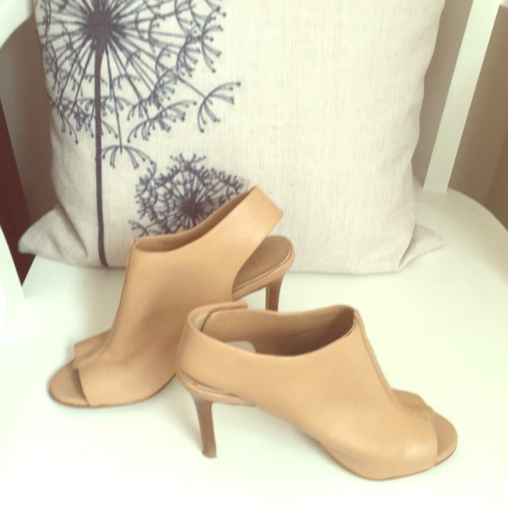 Nude heels